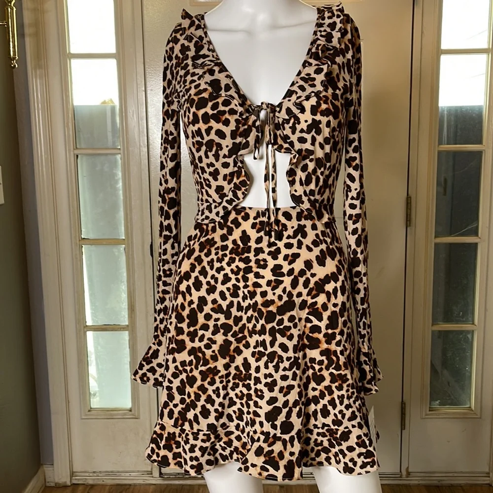 For Love & Lemons Leo Keyhole Silk Blend Cheetah Print Long Sleeve Dress NWT XS - Picture 4 of 10